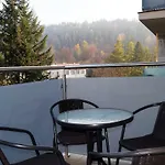 Ostoja Pieknosci Z Garazem Podziemnym *