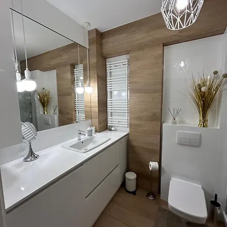 Ostoja Pieknosci Z Garazem Podziemnym Apartamento