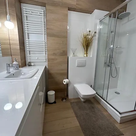 Ostoja Pieknosci Z Garazem Podziemnym Apartamento *