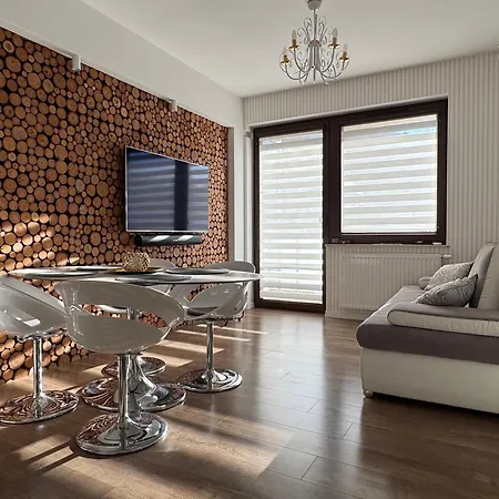 Ostoja Pieknosci Z Garazem Podziemnym