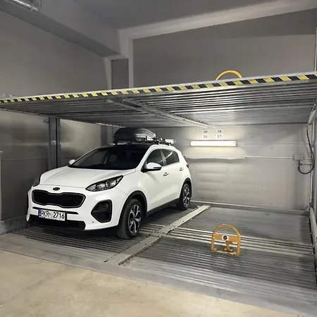 Ostoja Pieknosci Z Garazem Podziemnym شقة *