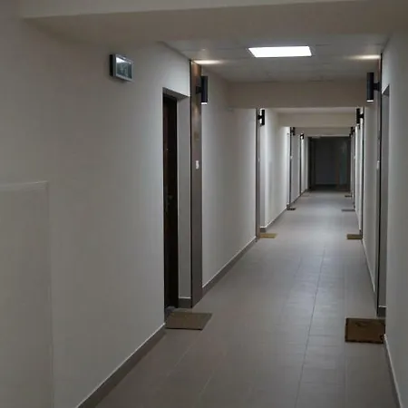 Ostoja Pieknosci Z Garazem Podziemnym 克雷尼察